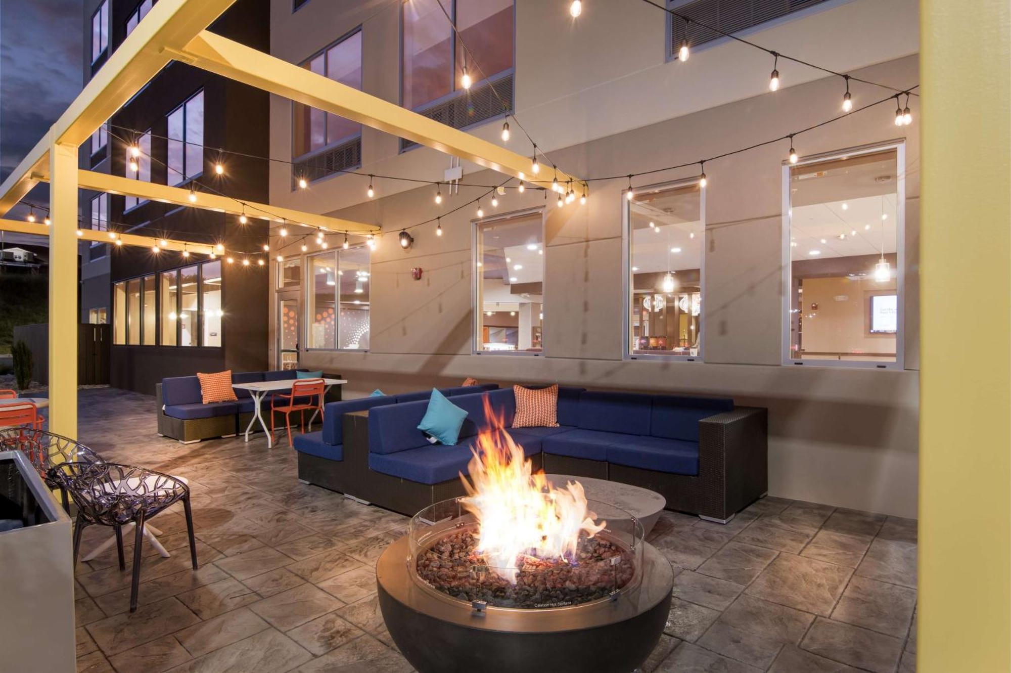 Tru By Hilton Lexington Hotell Exteriör bild